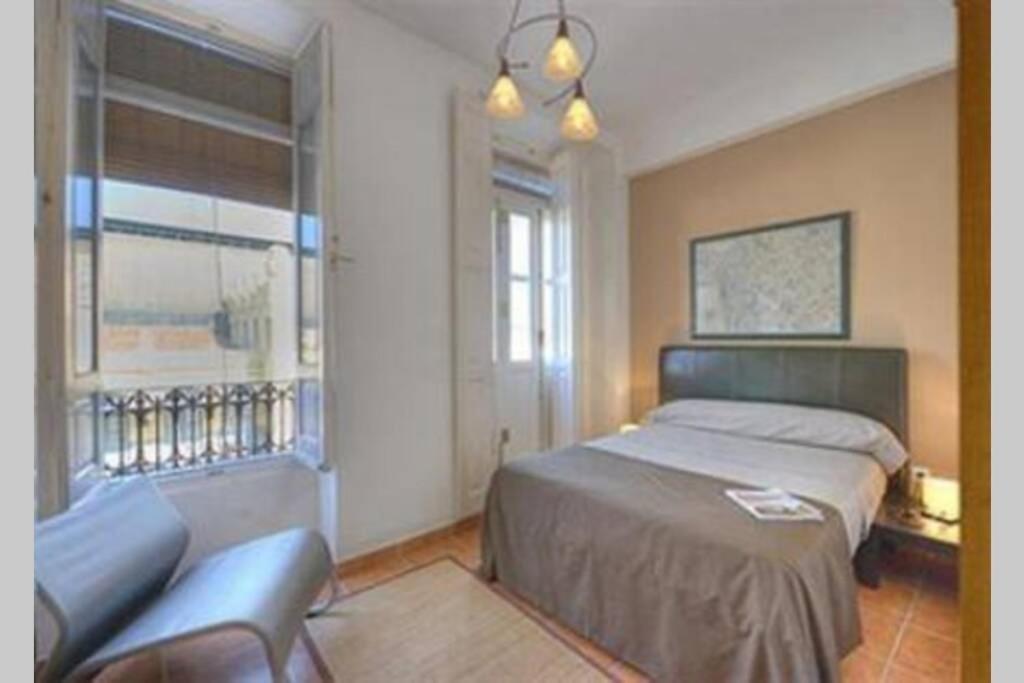 Main Central Station Apartment Valensiya Dış mekan fotoğraf